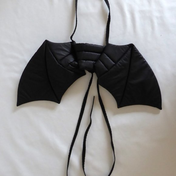 HALLOWEEN PET COSTUME DOG CAT BLACK QUILTED VAMPIRE BAT WINGS (NEW NEVER USED) - Picture 2 of 10
